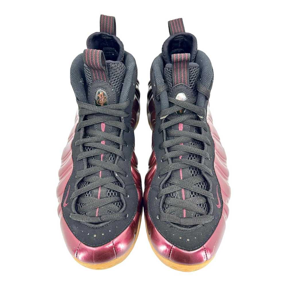 Nike Air Foamposite One Maroon - image 5