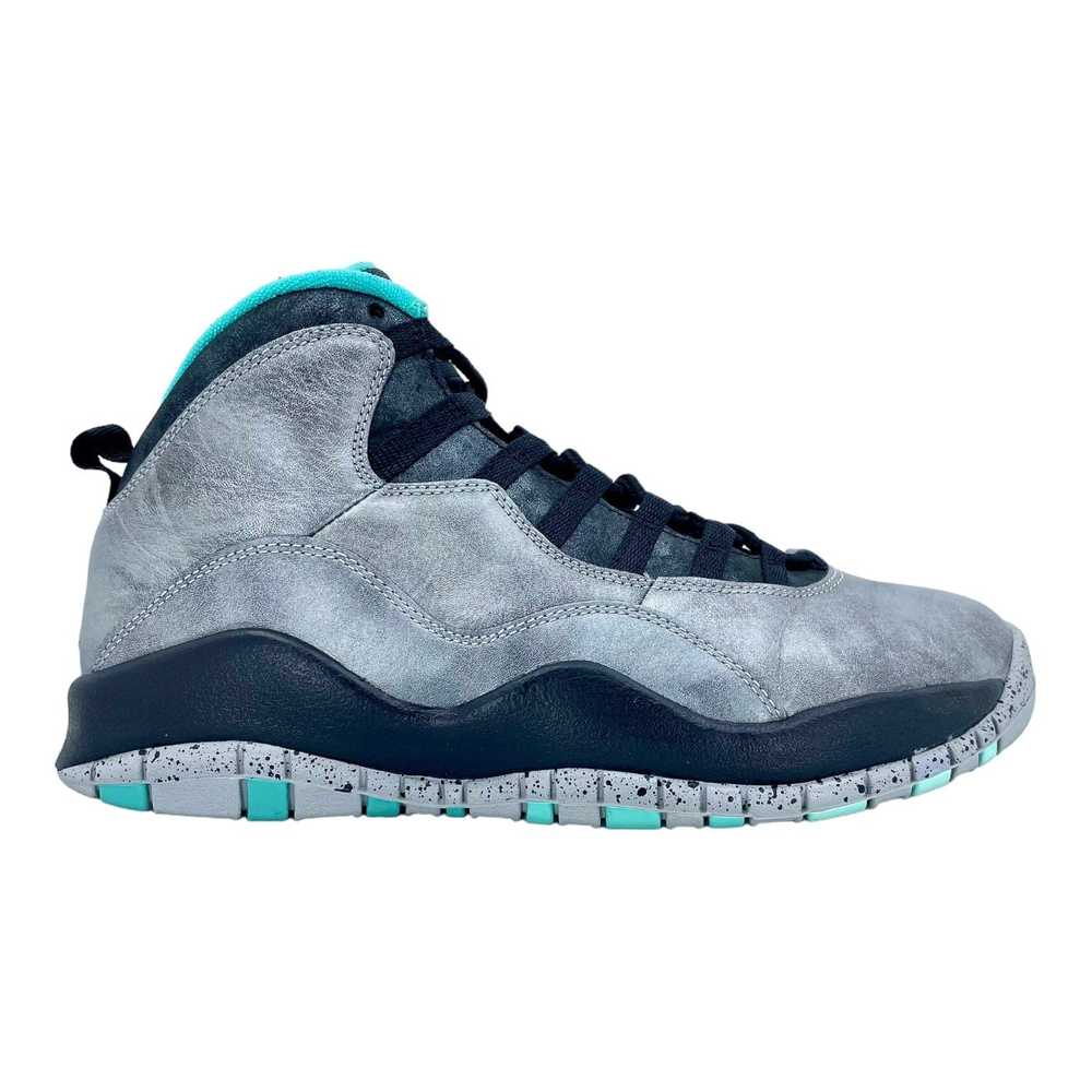 Jordan Brand 10 Retro Lady of Liberty - image 1