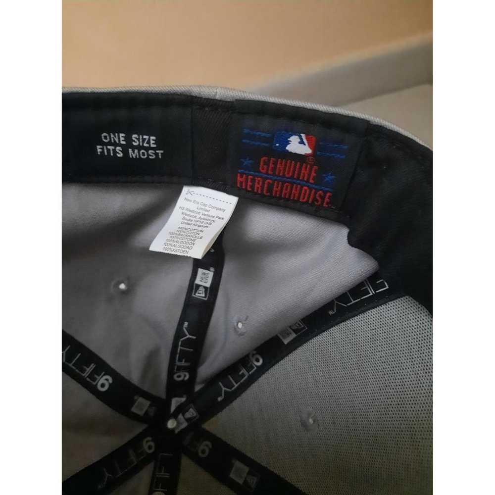 NEW Era Cloth cap - image 3