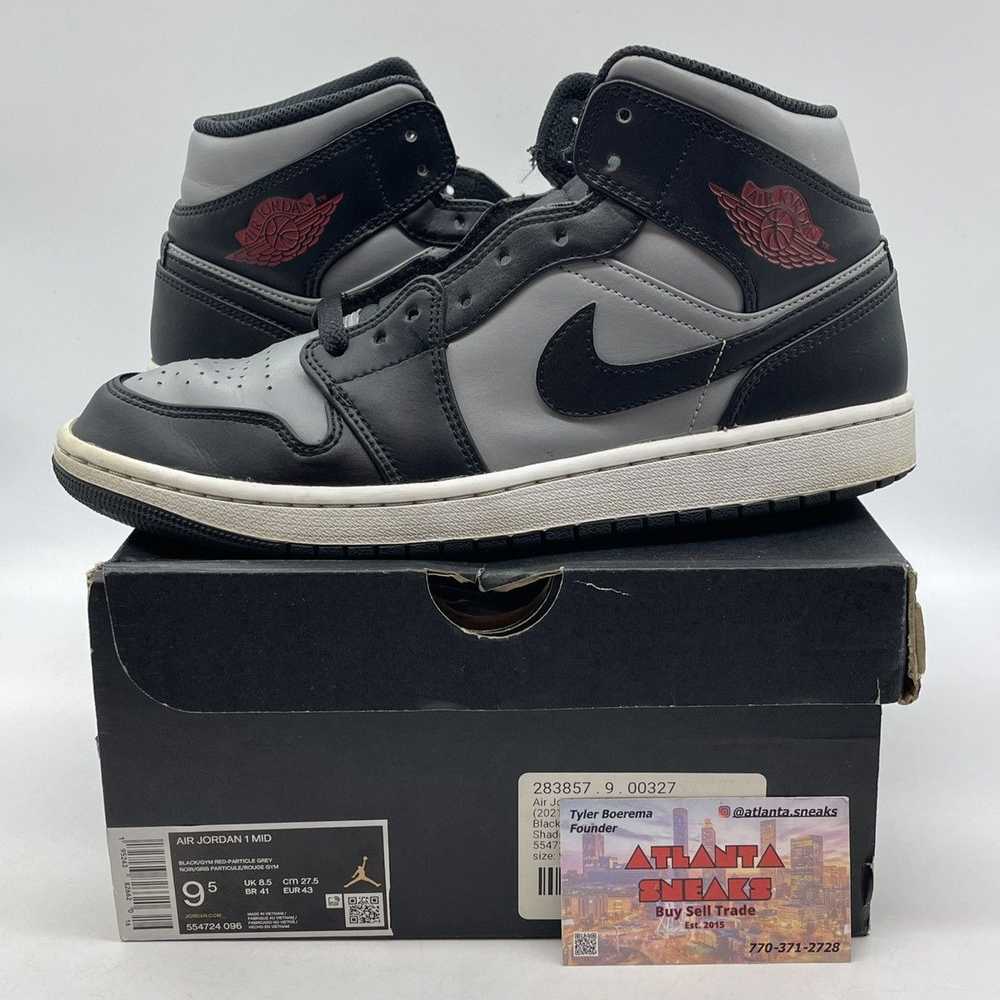 Nike Air Jordan 1 mid shadow - image 1