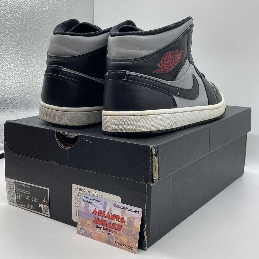 Nike Air Jordan 1 mid shadow - image 5