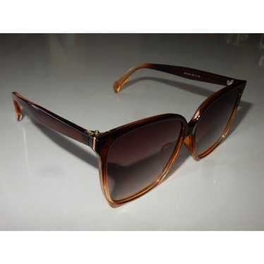 Vintage BCBG Signature Eyewear Collection Style 10