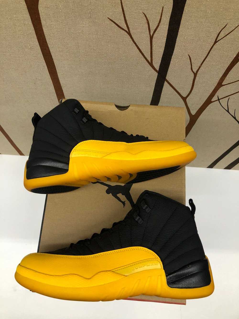 Jordan Brand × Nike Size 9 Jordan 12 University G… - image 4