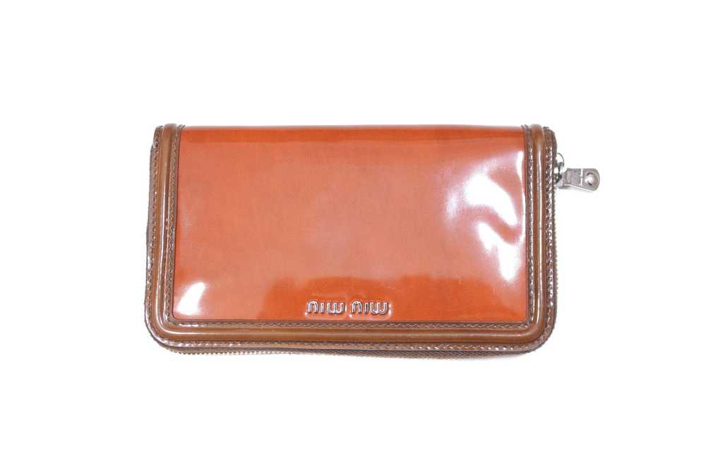 Miu Miu × Prada Metal Logo Patent Wallet - image 1