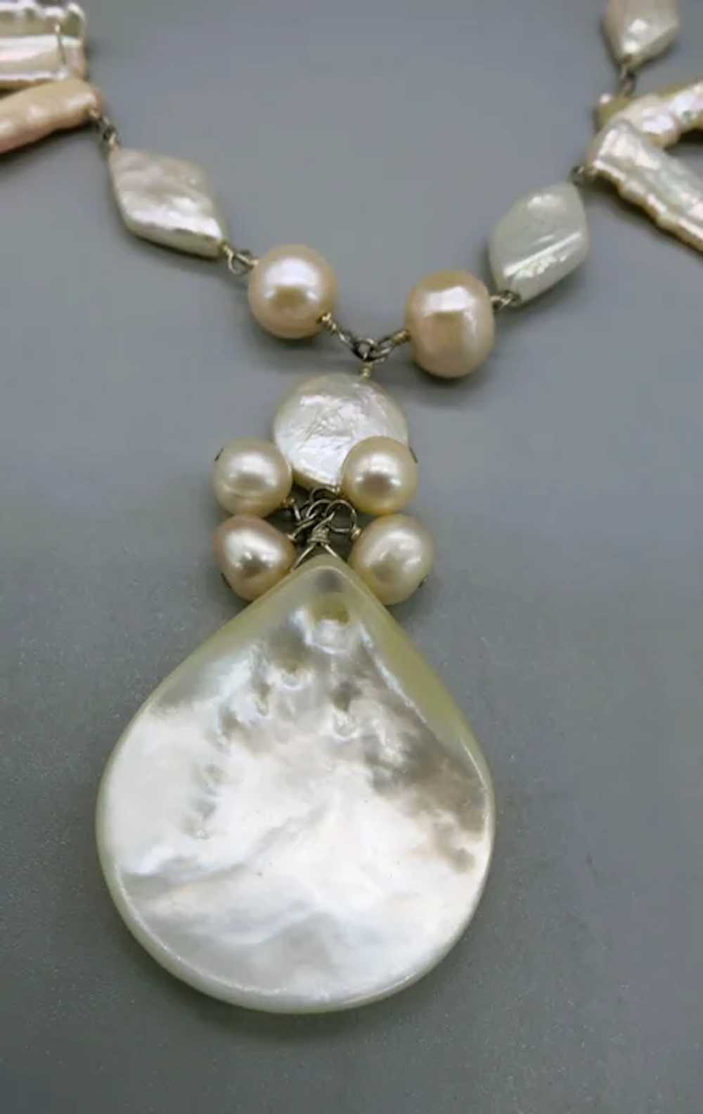 VINTAGE  Fancy Pinkish White Mother of Pearl  18 … - image 3