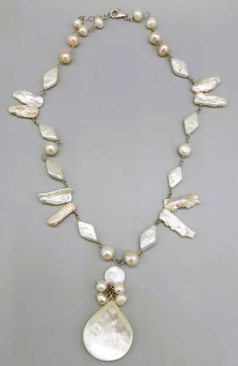 VINTAGE  Fancy Pinkish White Mother of Pearl  18 … - image 4