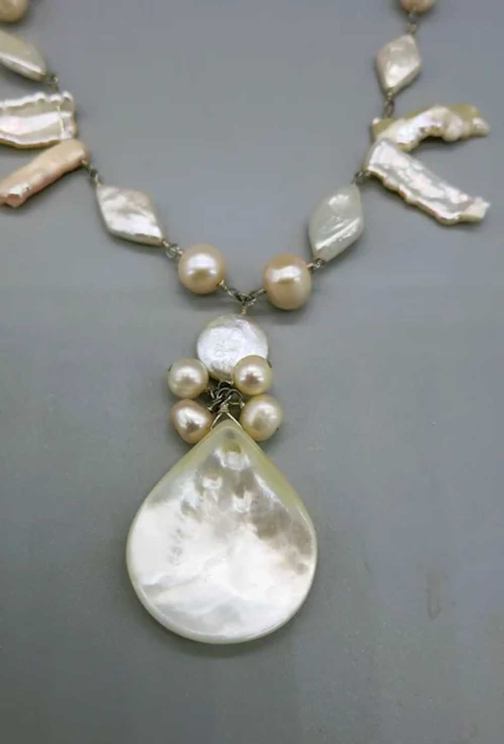 VINTAGE  Fancy Pinkish White Mother of Pearl  18 … - image 5