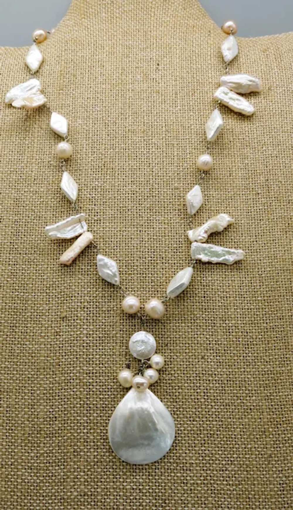 VINTAGE  Fancy Pinkish White Mother of Pearl  18 … - image 9