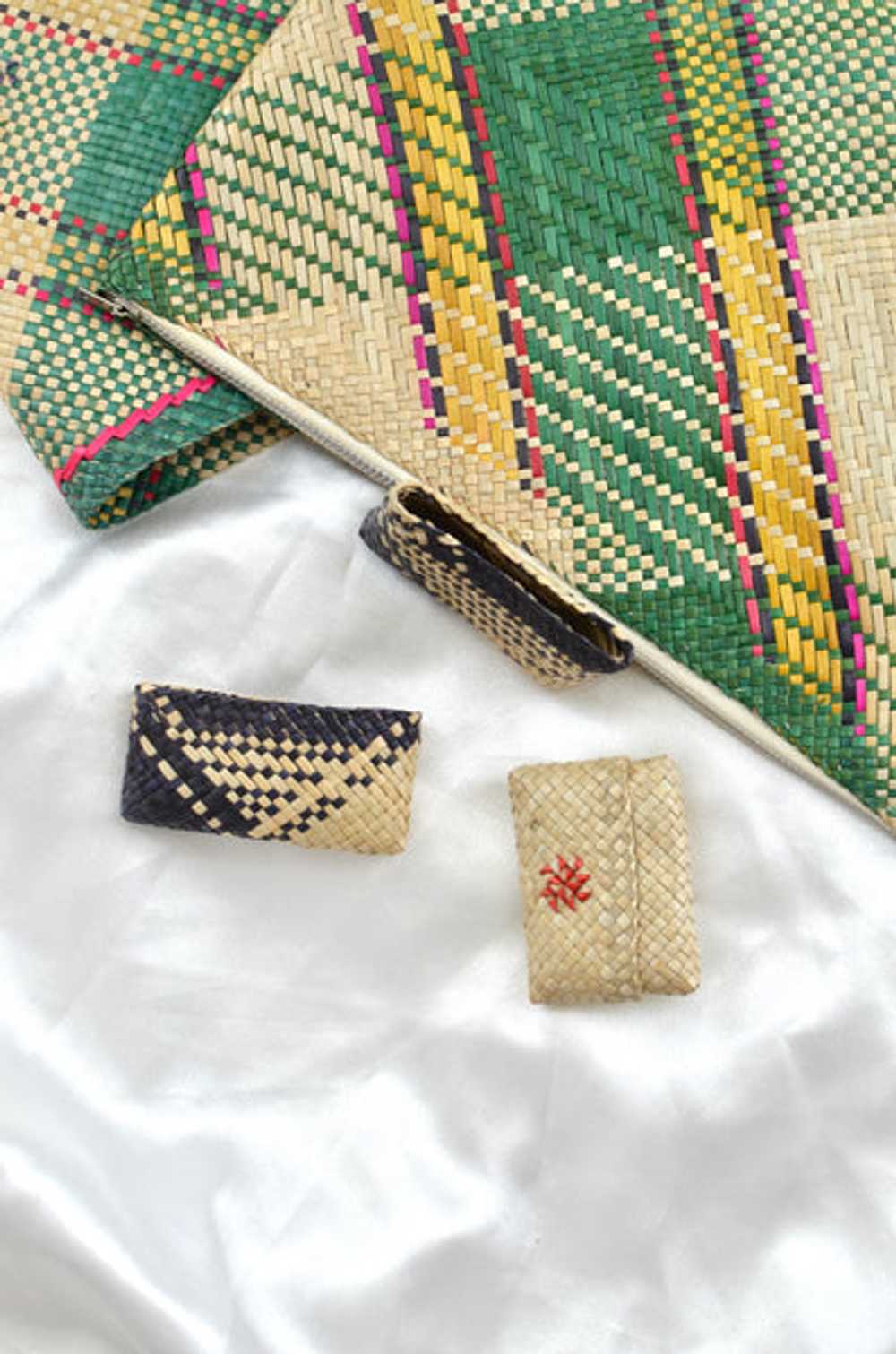 Vintage Straw Clutch - image 3