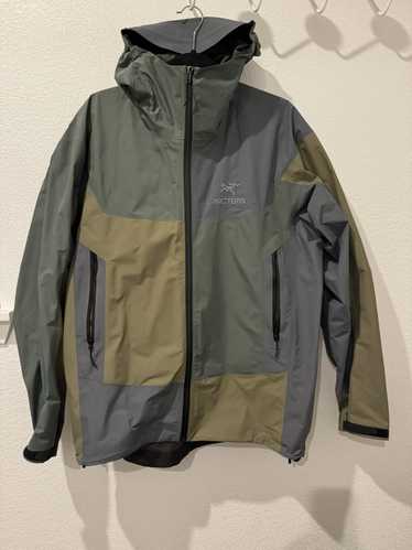 Arc'Teryx × Beams Plus Arc’teryx x Beams beta sl s