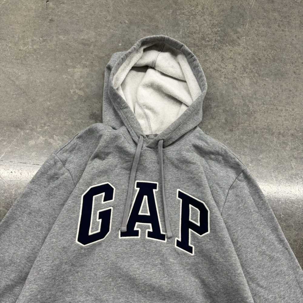 Gap × Streetwear × Vintage VINTAGE Y2K GAP EMBROI… - image 2