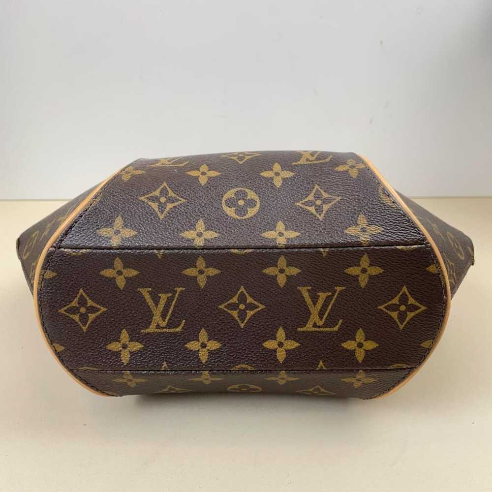 Louis Vuitton Ellipse leather handbag - image 5