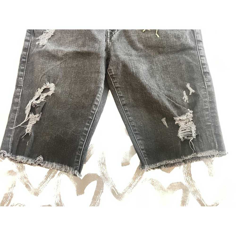 True Religion Short - image 4