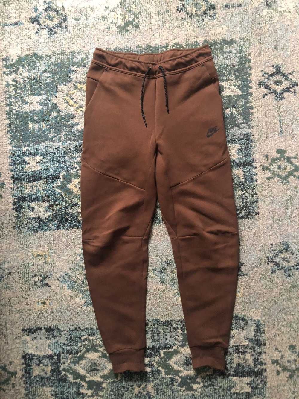 Nike Nike Tech fleece sweatpants sz S - image 1