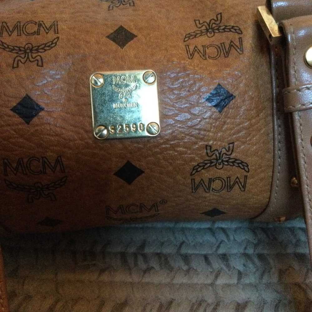 MCM cognac Papillon - image 2