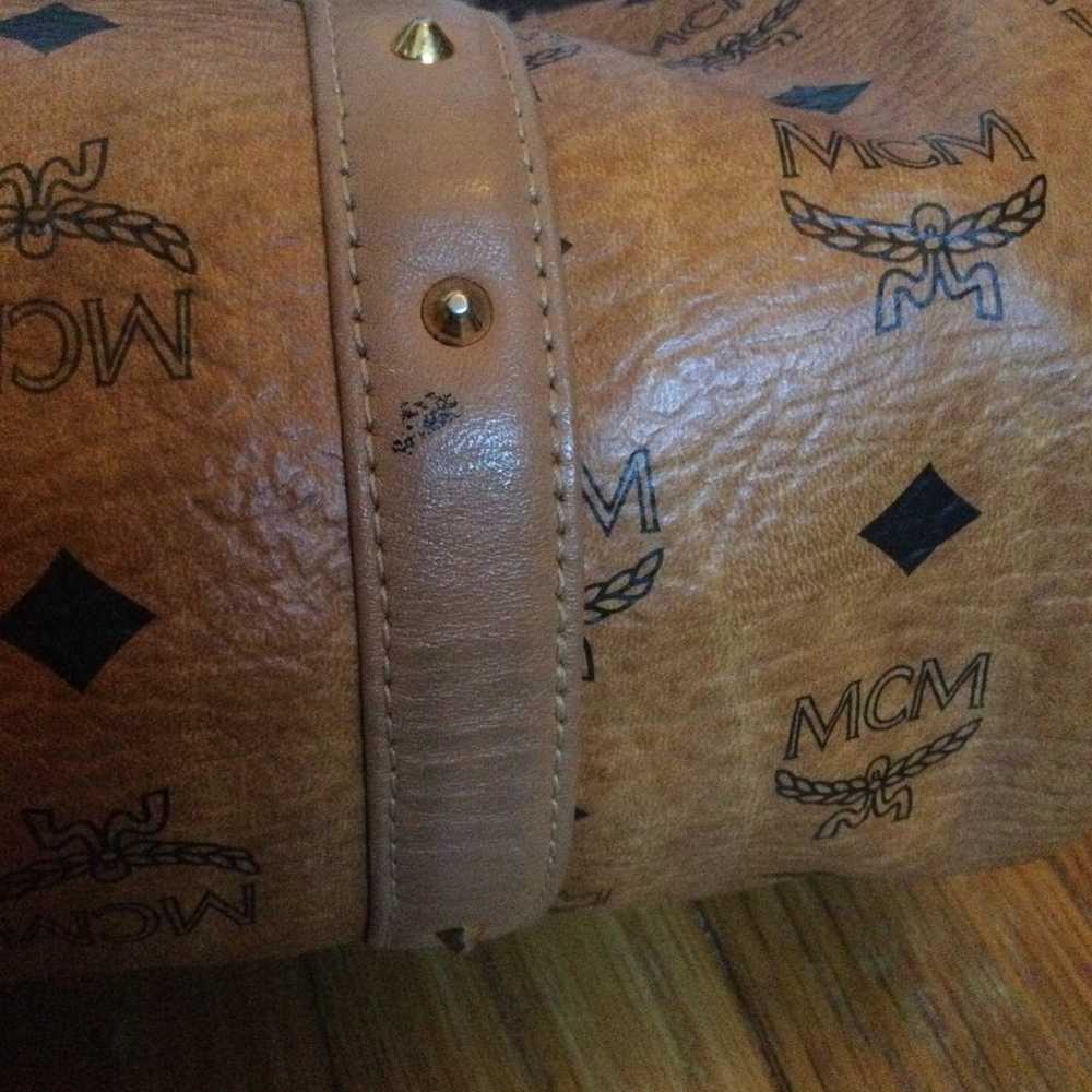 MCM cognac Papillon - image 4