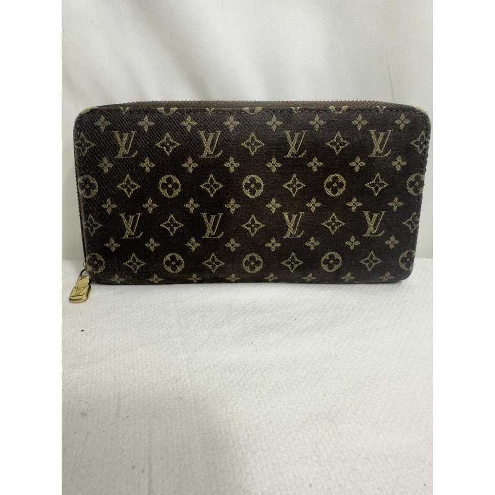 Louis Vuitton Zippy cloth wallet - image 2