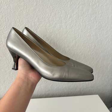 Vintage Salvatore Ferragamo Grey Heels Size 9.5 - image 1