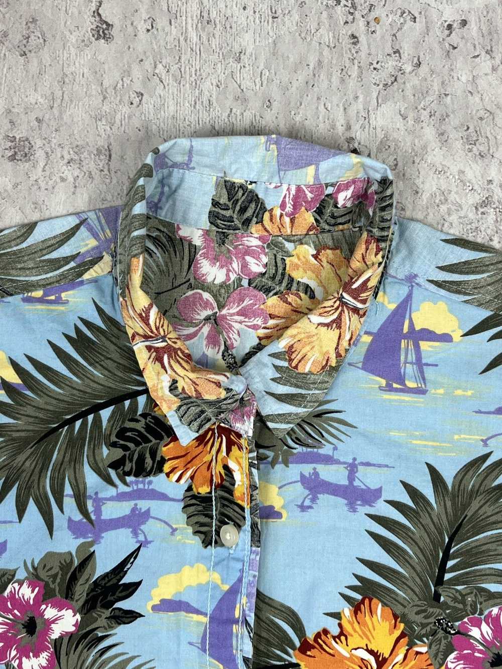 Crazy Shirts × Hawaiian Shirt × Surf Style Vintag… - image 3