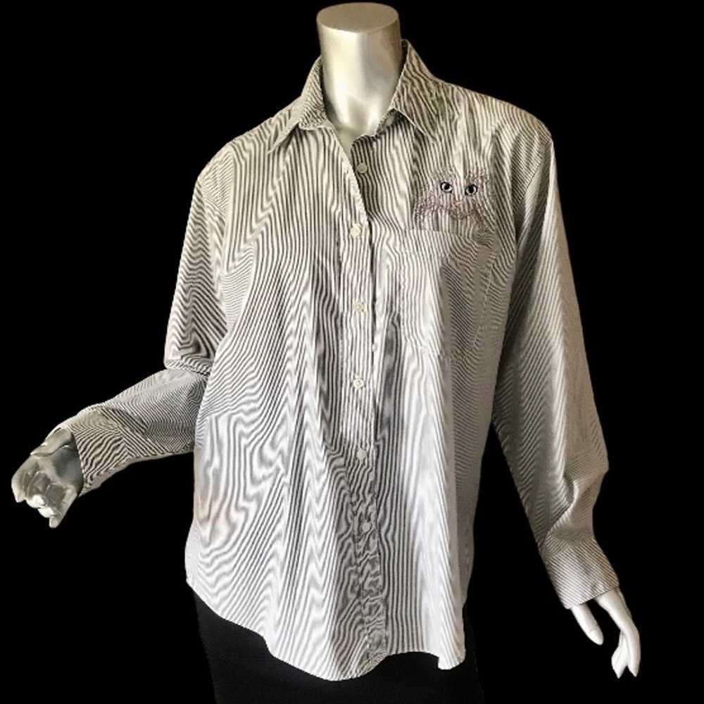 Las Olas Vintage Striped Embroidered Cat Shirt Si… - image 1