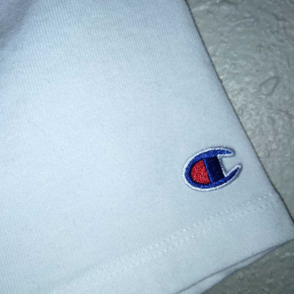 Vintage Champion t-shirt - image 4