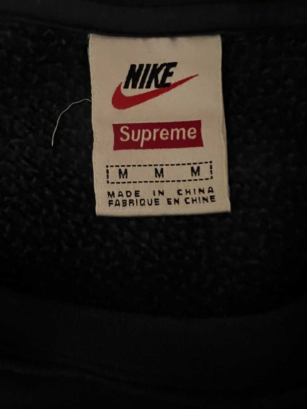 Nike × Supreme Supreme Nike Crewneck Navy M FW18 - image 4