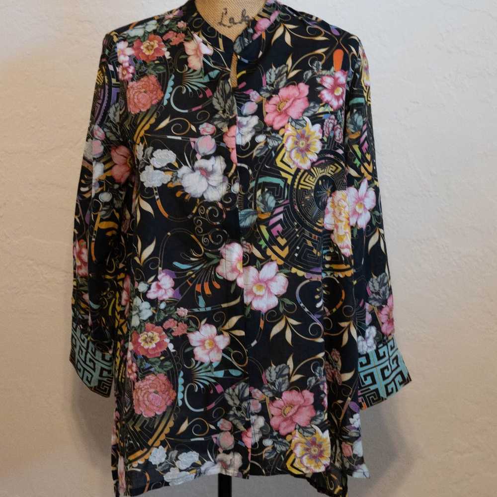 Johnny Was XS Floral Pattern Cottom Long Sleeve S… - image 4