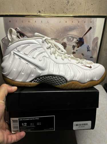 Jordan Brand Foamposite Nike Gucci white