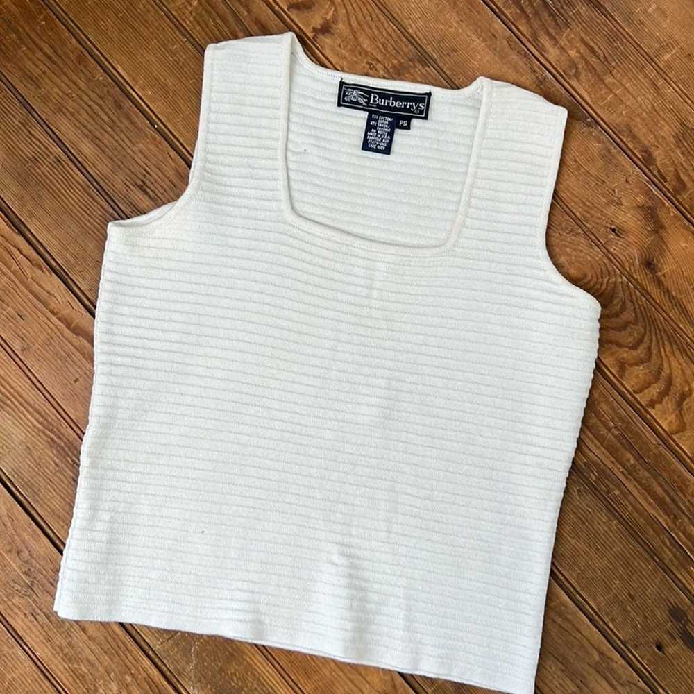 Women’s vintage 90s Burberrys white sleeveless kn… - image 1