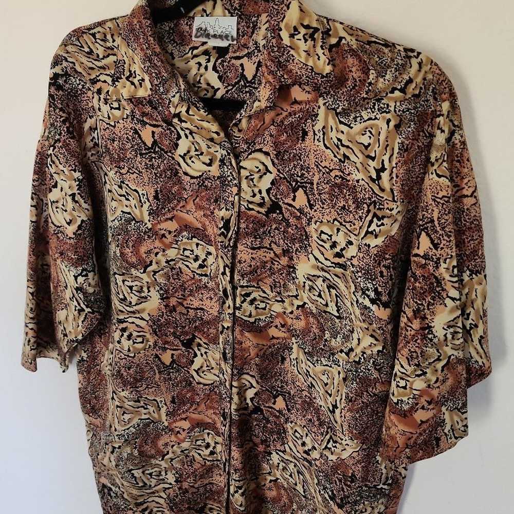 Abstract Print Vintage Button up - image 2