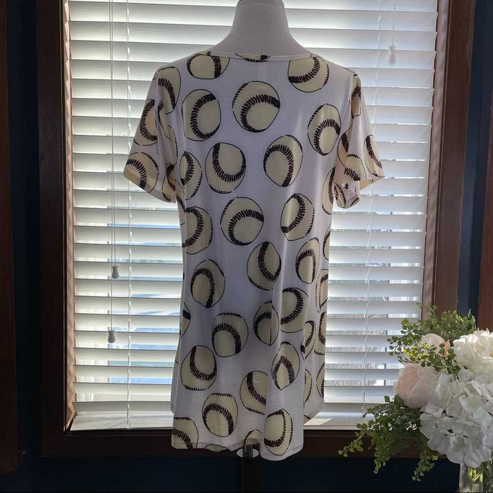 LulaRoe Vintage Classic T-shirt Softball Print Si… - image 5