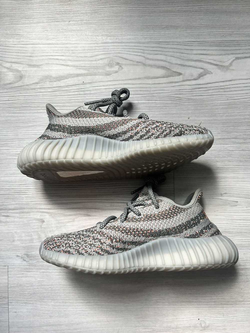 Adidas Yeezy Boost 350 V2 - image 2