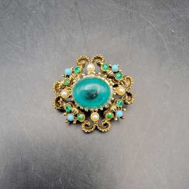 Vintage Gold Tone Broach With Blue And Green Rhin… - image 1