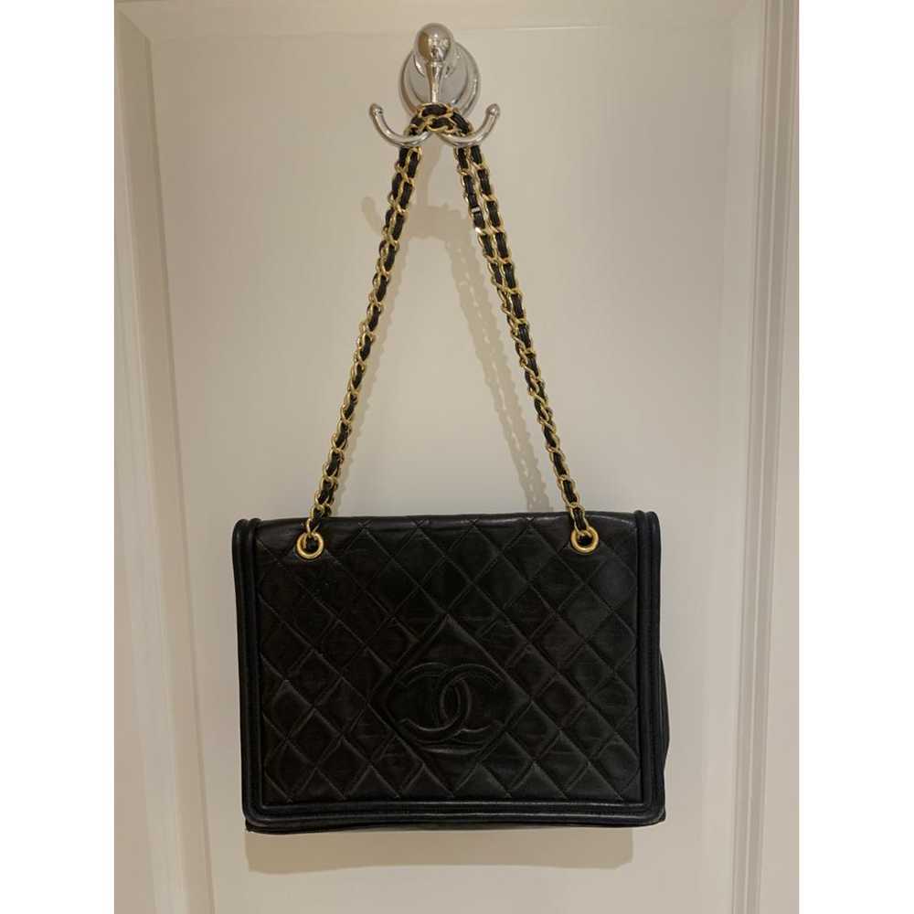 Chanel Chanel 22 leather handbag - image 8