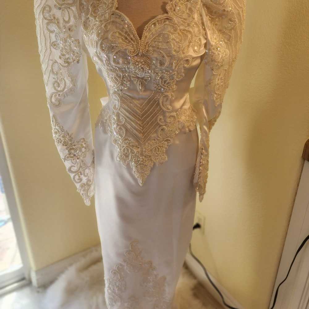 Vintage Alfred Angelo Wedding Gown - image 2