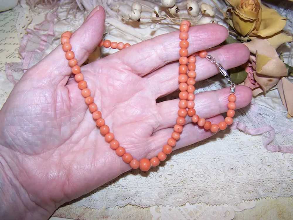 Antique Victorian 17" Orange Coral Graduated Bead… - image 3