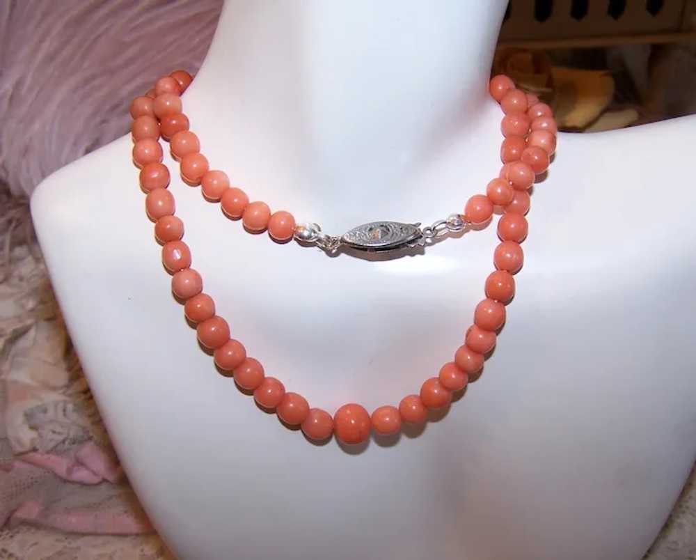 Antique Victorian 17" Orange Coral Graduated Bead… - image 4