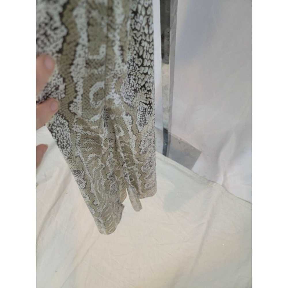 P&I Sport Sleeveless Beige Snakeskin Print Stretc… - image 3