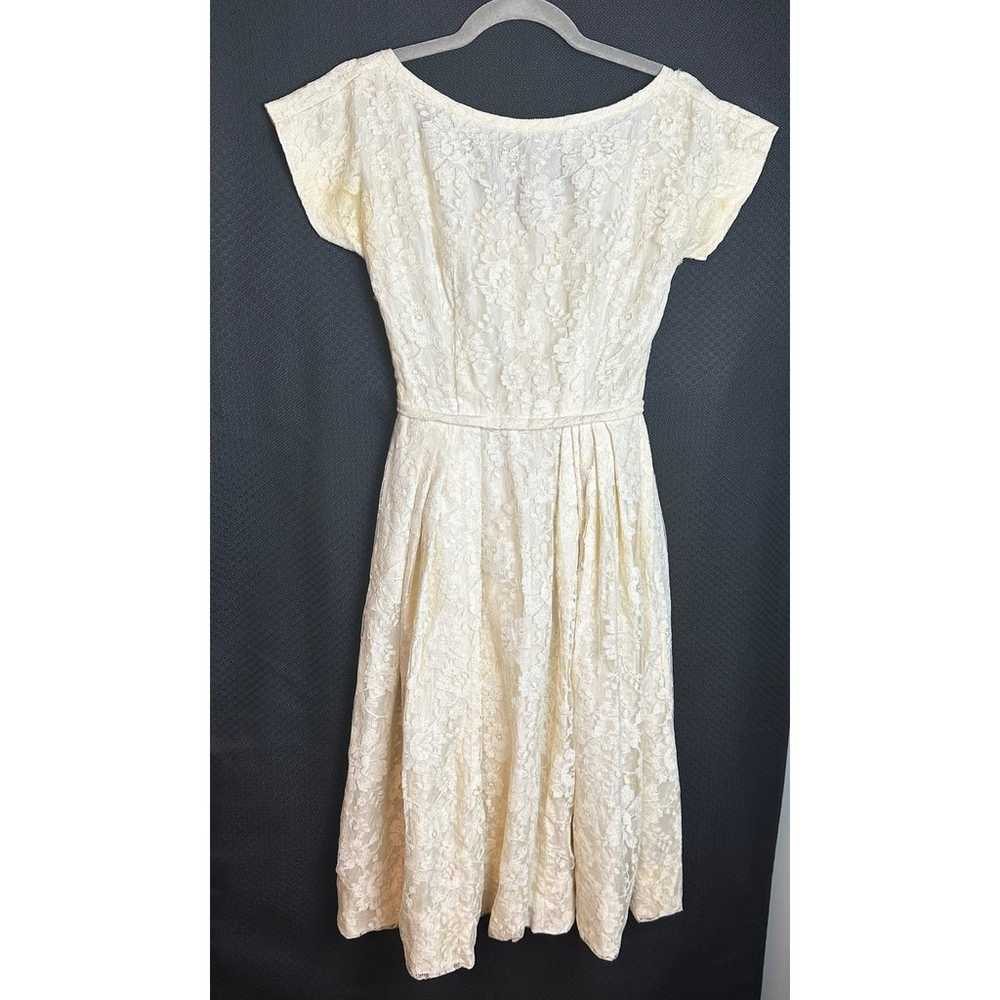 166. Handmade vintage ivory wedding/formal dress;… - image 2