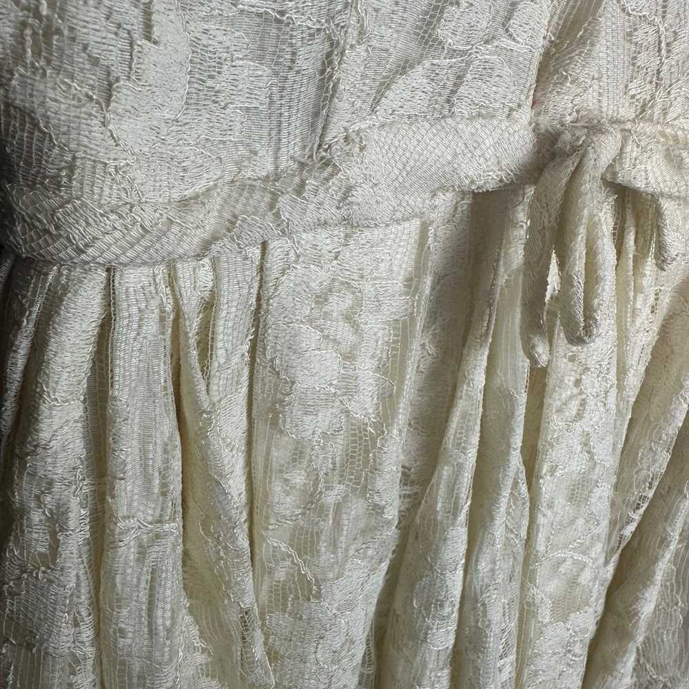 166. Handmade vintage ivory wedding/formal dress;… - image 8