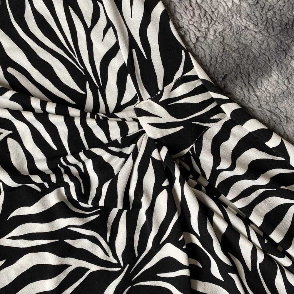 VTG Maggy London Zebra Dress - image 3