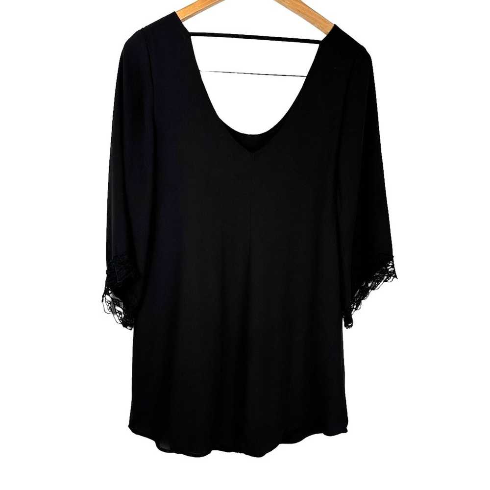 ASTR Black Lace 3/4 Sleeve Scoop Neck Shift Mini … - image 4