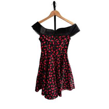 Maggie Tang Retro Vintage Style Black Cherry Prin… - image 1