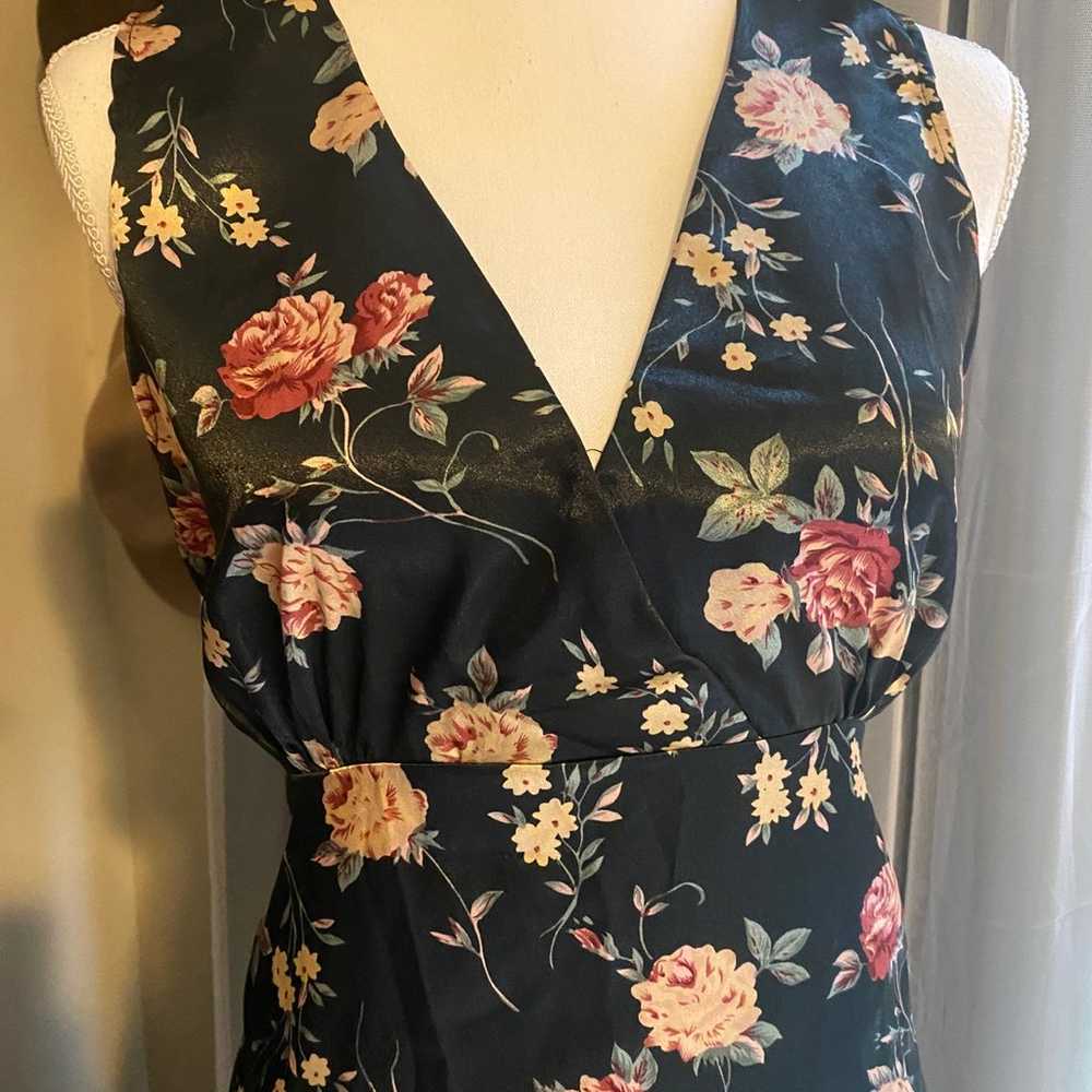 Vintage 90’s satin feel floral dress - image 3