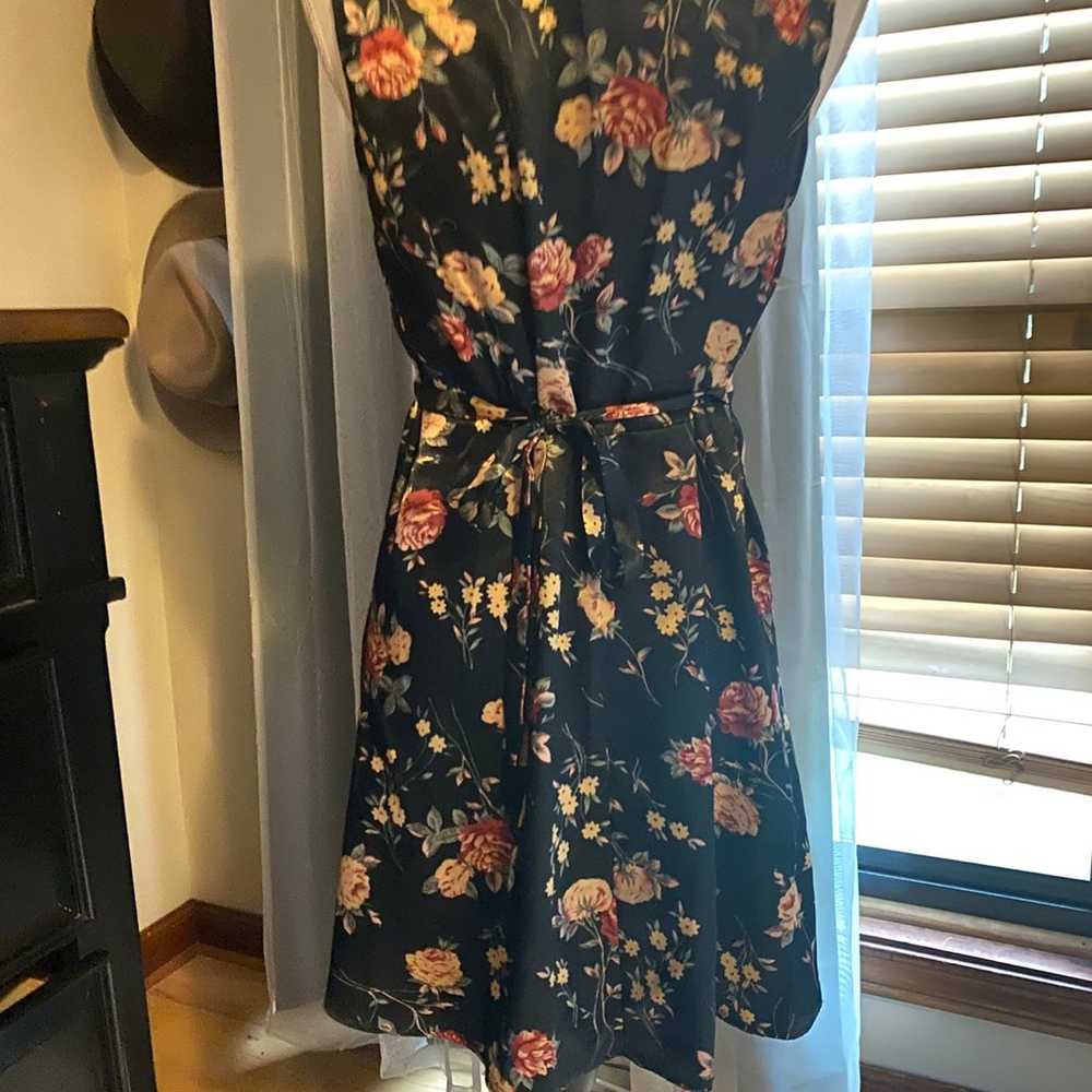 Vintage 90’s satin feel floral dress - image 4