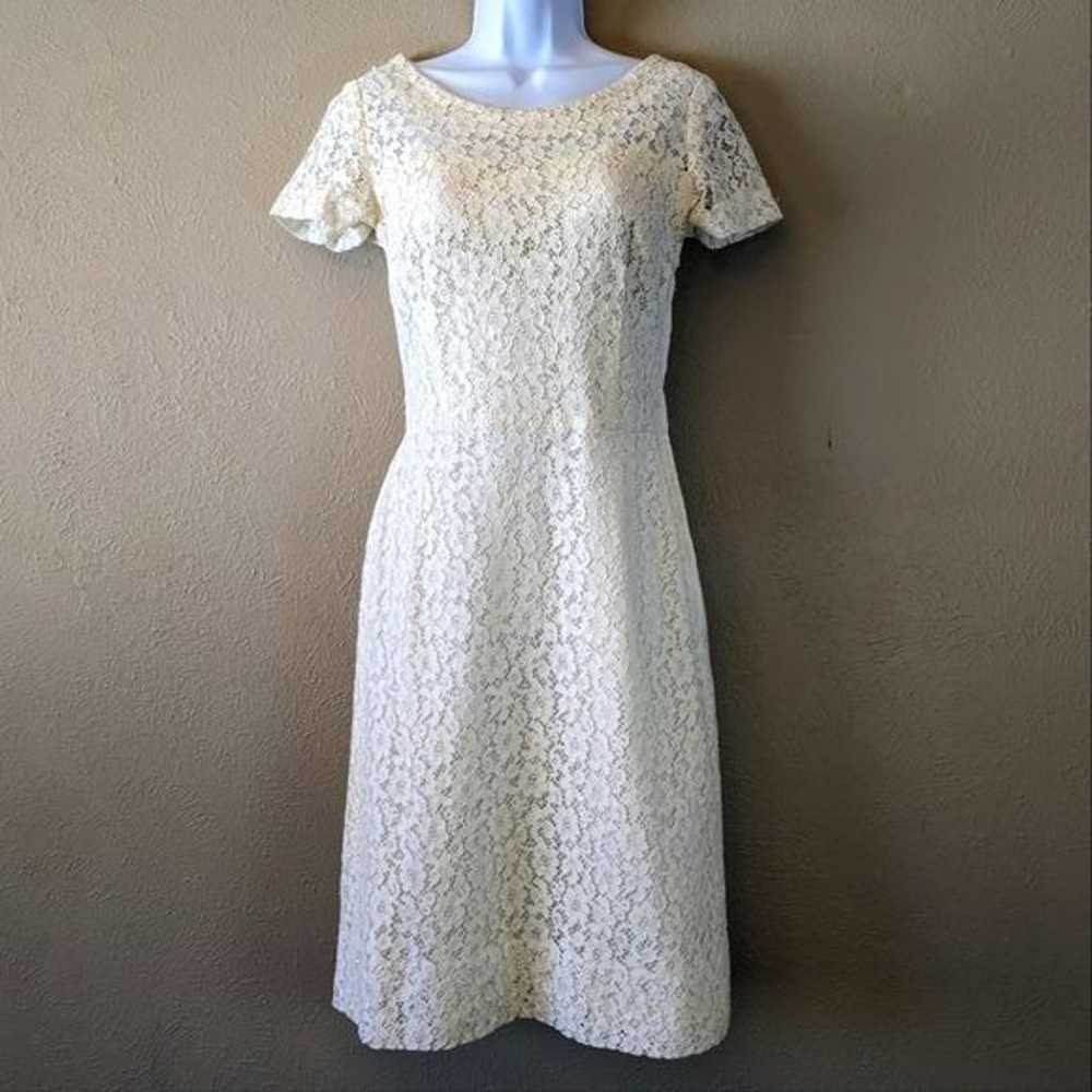 Vintage Cream Lace Cap Sleeve Mid Length Dress Si… - image 1