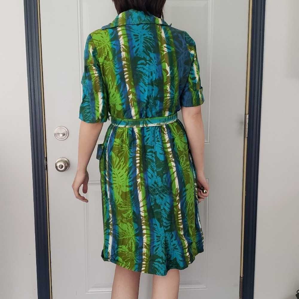 60s Blue and Green Funky Day Dress - image 3