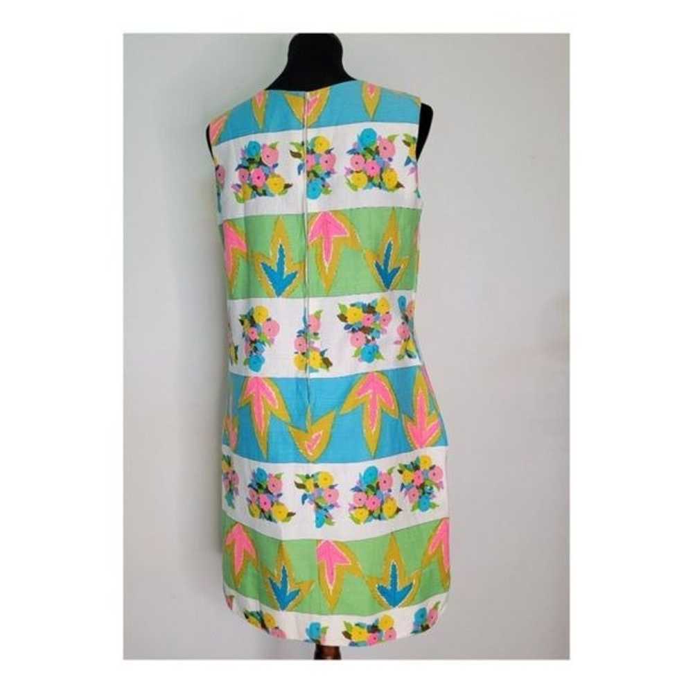 1960's Bright Psychedelic Floral Shift Dress - image 2