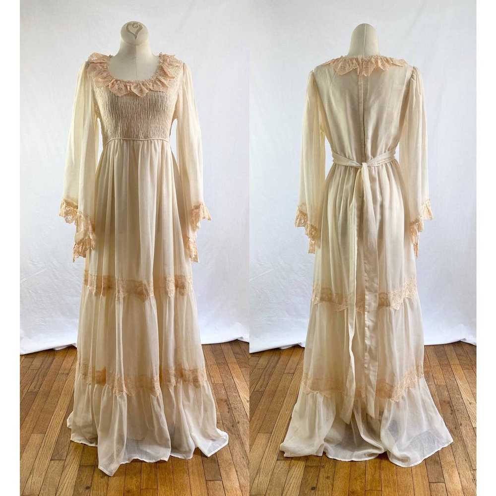 70s Vintage Bohemian Wedding Dress Size S Ivory C… - image 2