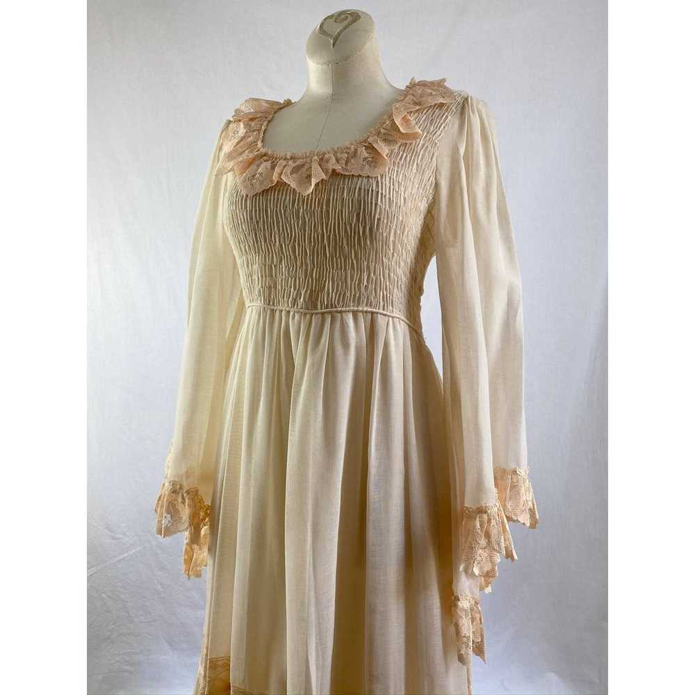 70s Vintage Bohemian Wedding Dress Size S Ivory C… - image 7